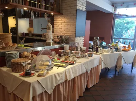 Auracher Hof Отели в г. Херцогенаурах