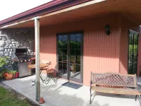 River Rock Estate Hotels in Cromwell