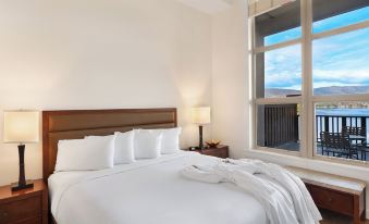 Walnut Beach Resort