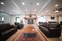 Iron Springs Adventure Resort & RV Park Hotel di Iron County