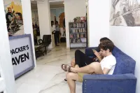 Backpackers Heaven New King - New Delhi Train Station