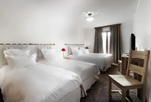 Auberge de Savoie Hôtels à : Valmorel