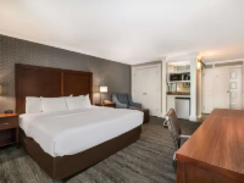 Comfort Inn & Suites Plattsburgh - Morrisonville Hotels in Plattsburgh