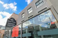 Coral Express, próx Beira Rio, Hospital Mae de Deus Отели в г. Порту-Алегри