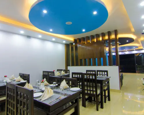 Hotel Lakeside Pvt. Ltd. Makanan Photos
