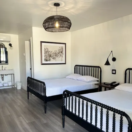 Anaheim Maingate Inn