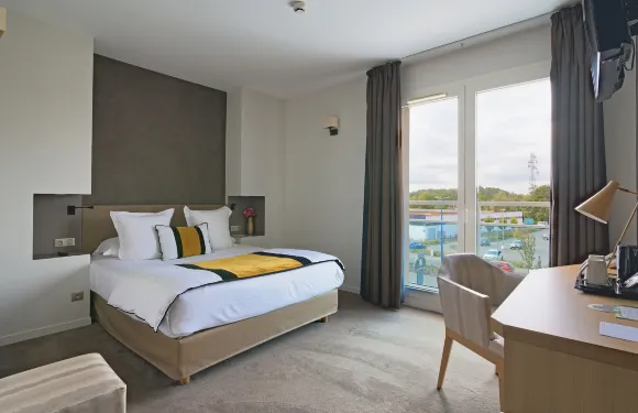 蒙特塞奧雷斯米內斯科尼內酒店