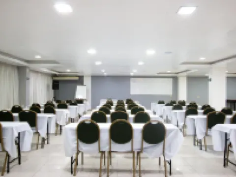 Golden Ville Hotel Hotels in Maraba