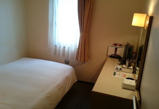 5. 호텔 크라운 힐..