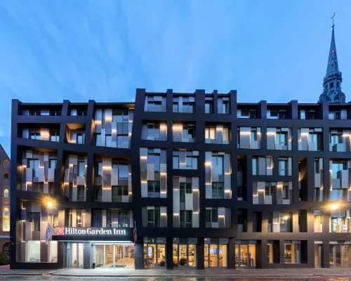 Hilton Garden Inn Riga Old Town Отели рядом с достопримечательностью «Кипсала»