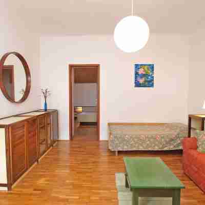 House Orieta 385 Rooms
