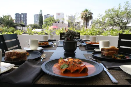 Hotel Love It Signature Отели рядом со станцией Jose Cuervo Express Train