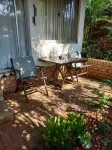 Bhangazi Lodge Bed & Breakfast - parking
