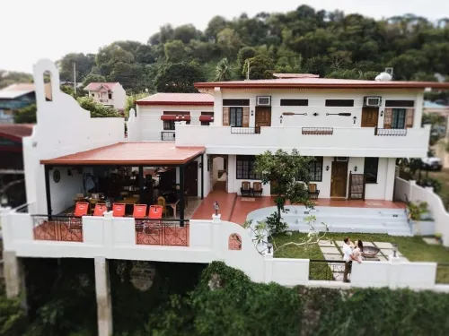 Casa Marina Bed and Breakfast Hotels in Mabitac