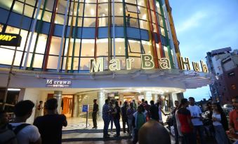 M Crown Hotel