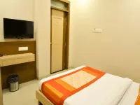 Hotel Midtown Inn Hotels in Trimbak
