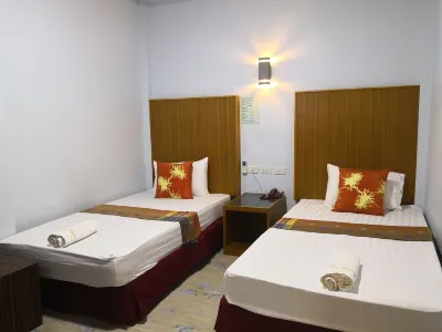 Banmai Resort Hotels in Ang Thong