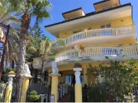 Cridda Hotel & Restaurant Hotel in zona Capo Suvero