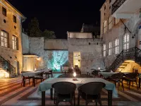 Anadolu Evleri Hotels near Alauddevle Mosque