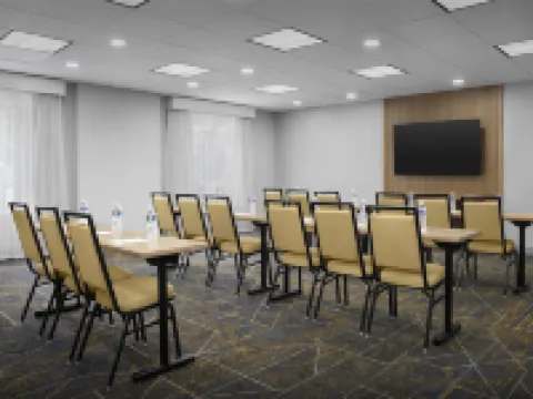 Hampton Inn & Suites Laurel Hotels in Jones County