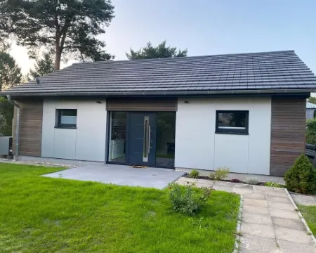 Renovated vacation home in a quiet location on the outskirts of Berlin Hotels in Falkensee