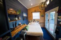 Tiny Digs - Hotel of Tiny Houses