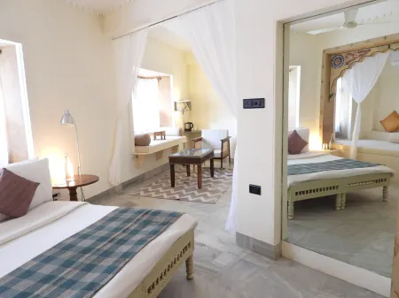 The Stepwell Hotel Отели рядом с достопримечательностью «Ghanta Ghar Jodhpur»