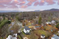 Casa Grada by AvantStay Loft-Style Group Retreat