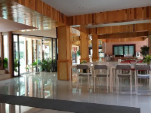 Juntima Place at Amphawa Hotéis em Amphawa