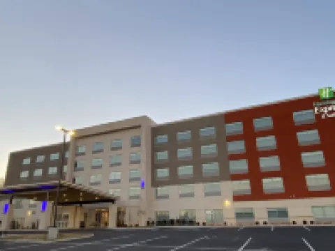 Holiday Inn Express & Suites STAUNTON by IHG Hotels in Augusta County