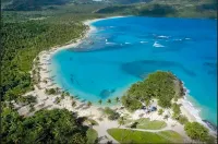 El Pelicano Apart-Hotel - parking