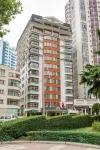 Ritz Apart Hotel Hotels near فيلا ديلا لونا
