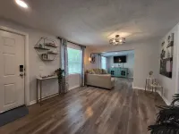 Tropical Florida Dream House Hotels in Riverview