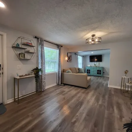 Tropical Florida Dream House Отели в г. Ривервью