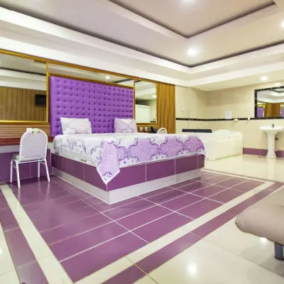 Hotel la Casona Dorada Отели рядом с достопримечательностью «Набережная Малекон»