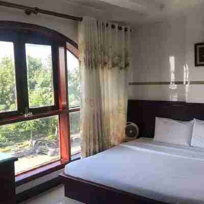 Minh Quan Hotel Rooms