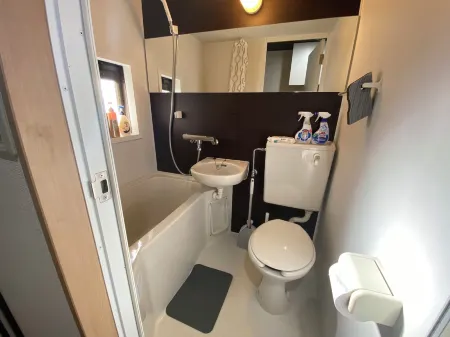 Luna Heights Miyake Отели рядом с достопримечательностью «Seikei University»