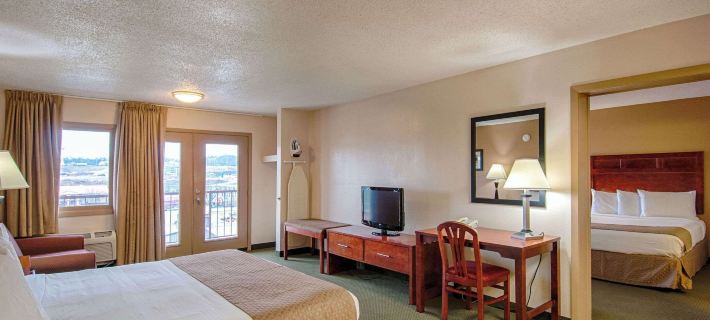 Park Tower Inn Hotels in Pigeon Forge