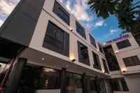 The Quarters by Rosey Hotels near Nueva Ecija University of Science and Technology, General Tinio Campus