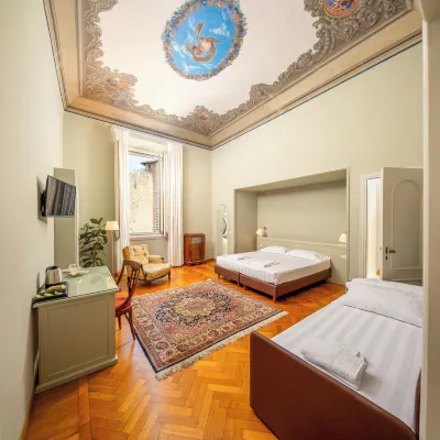 L'Antica Porta Boutique B&B Hotels near Florence Charterhouse
