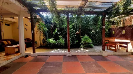 Azura Hotel Boutique Отели в г. Кобан