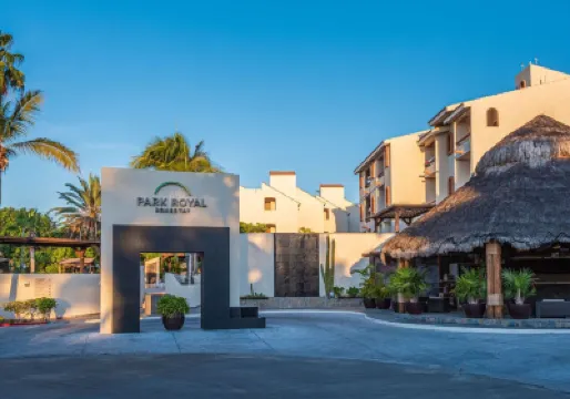 Park Royal Homestay Los Cabos โรงแรมใน