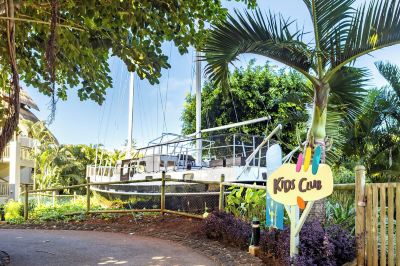 Public Areas Zilwa Attitude Photo