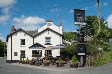 The Hare and Hounds, Levens