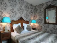 Logis Hotel Villa Marjane Hôtels à : Olivet