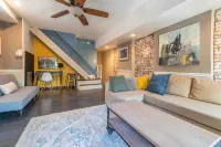 1918 Duplex with Character City Center