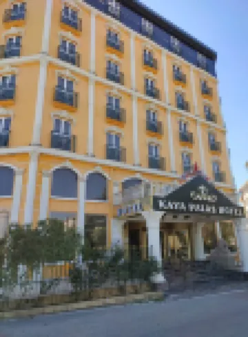 Kaya Palas Hotel Hôtels à : 