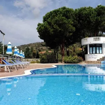 Villaggio Pineta Petto Bianco