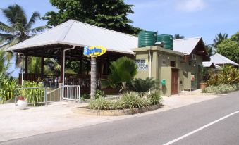 Surfers Beach Self Catering Chalets
