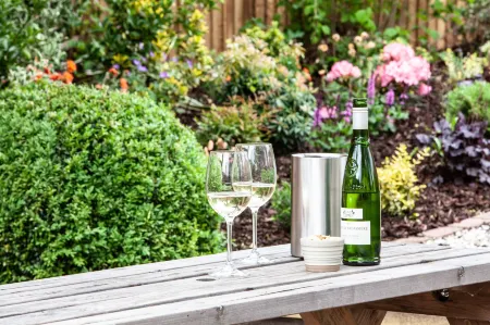 The White Horse Отели в г. Фавершам